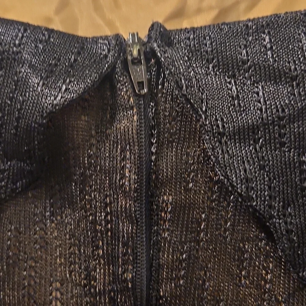 Chic Vintage McCarthy United Kingdom Black Midi Dress with Strappy Design - Picture 5 of 12